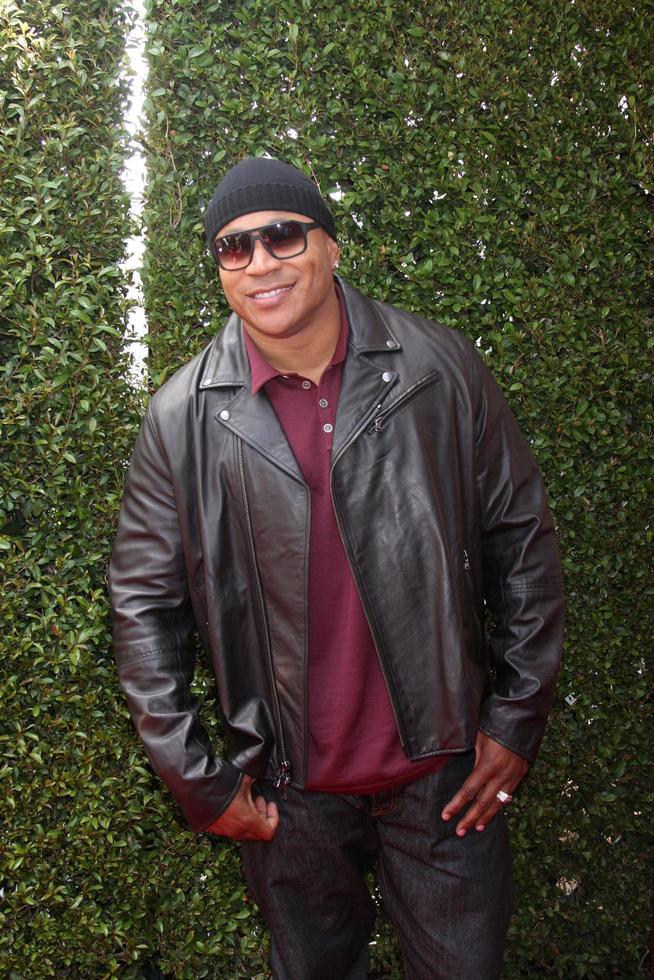 LOS ANGELES, APR 13 -  LL Cool J at the John Varvatos 11th Annual Stuart House Benefit at John Varvatos Boutique on April 13, 2014 in West Hollywood, CA photo