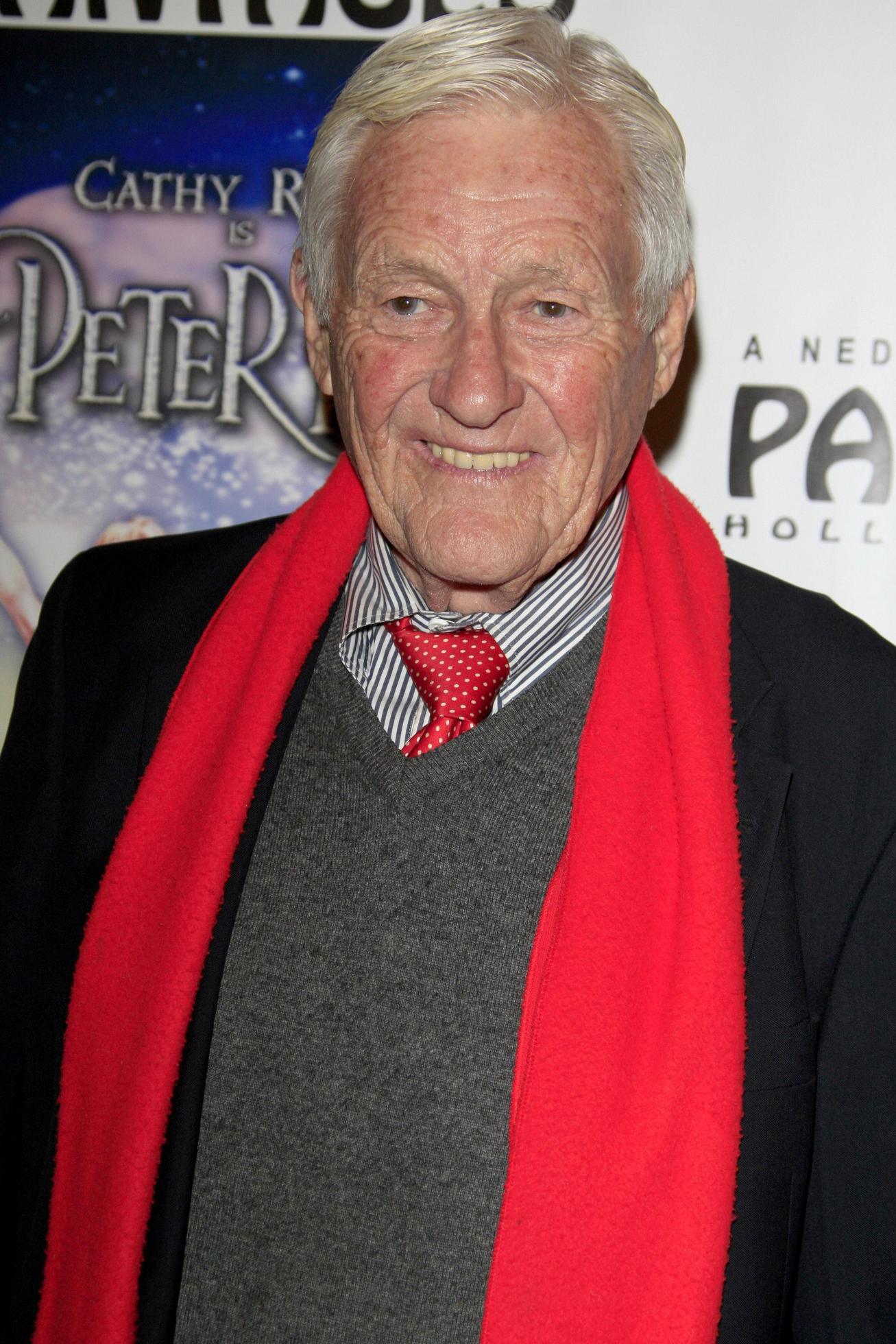 LOS ANGELES, JAN 15 Orson Bean arrives at the opening night of Peter