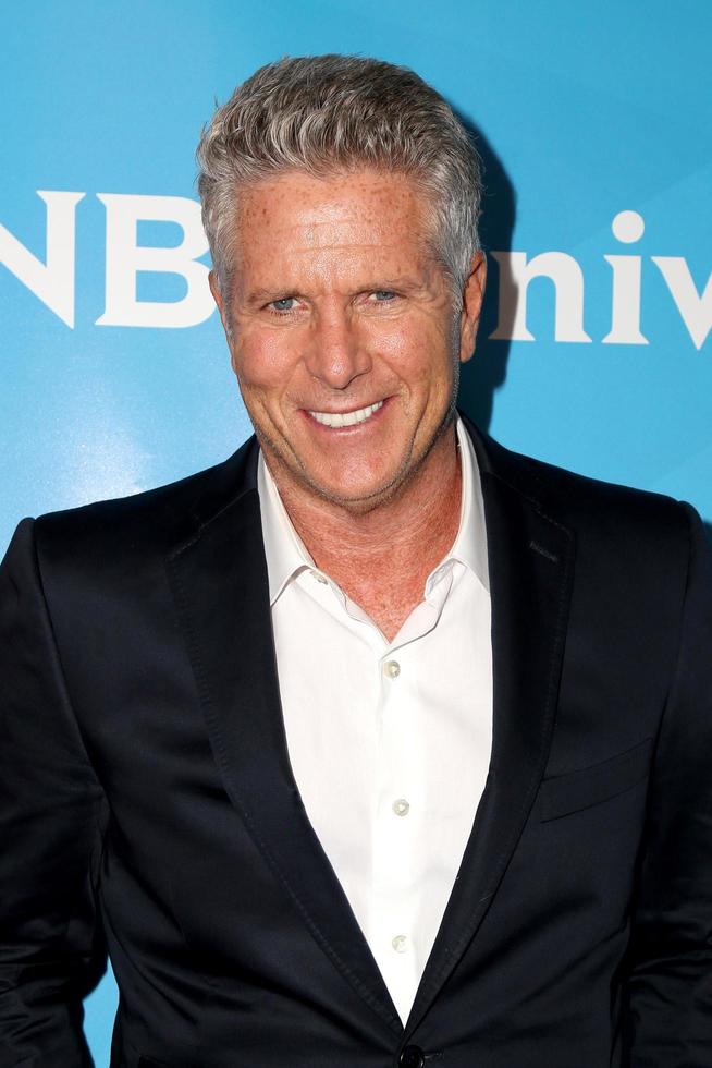 LOS ANGELES, AUG 12 - Donny Deutsch at the NBCUniversal 2015 TCA Summer Press Tour at the Beverly Hilton Hotel on August 12, 2015 in Beverly Hills, CA photo