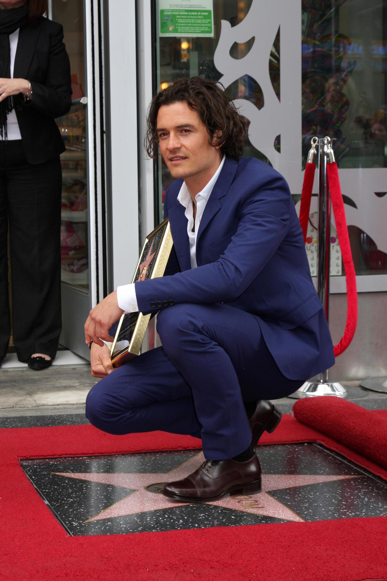 LOS ANGELES, APR 2 - Orlando Bloom at the Orlando Bloom Hollywood Walk 
