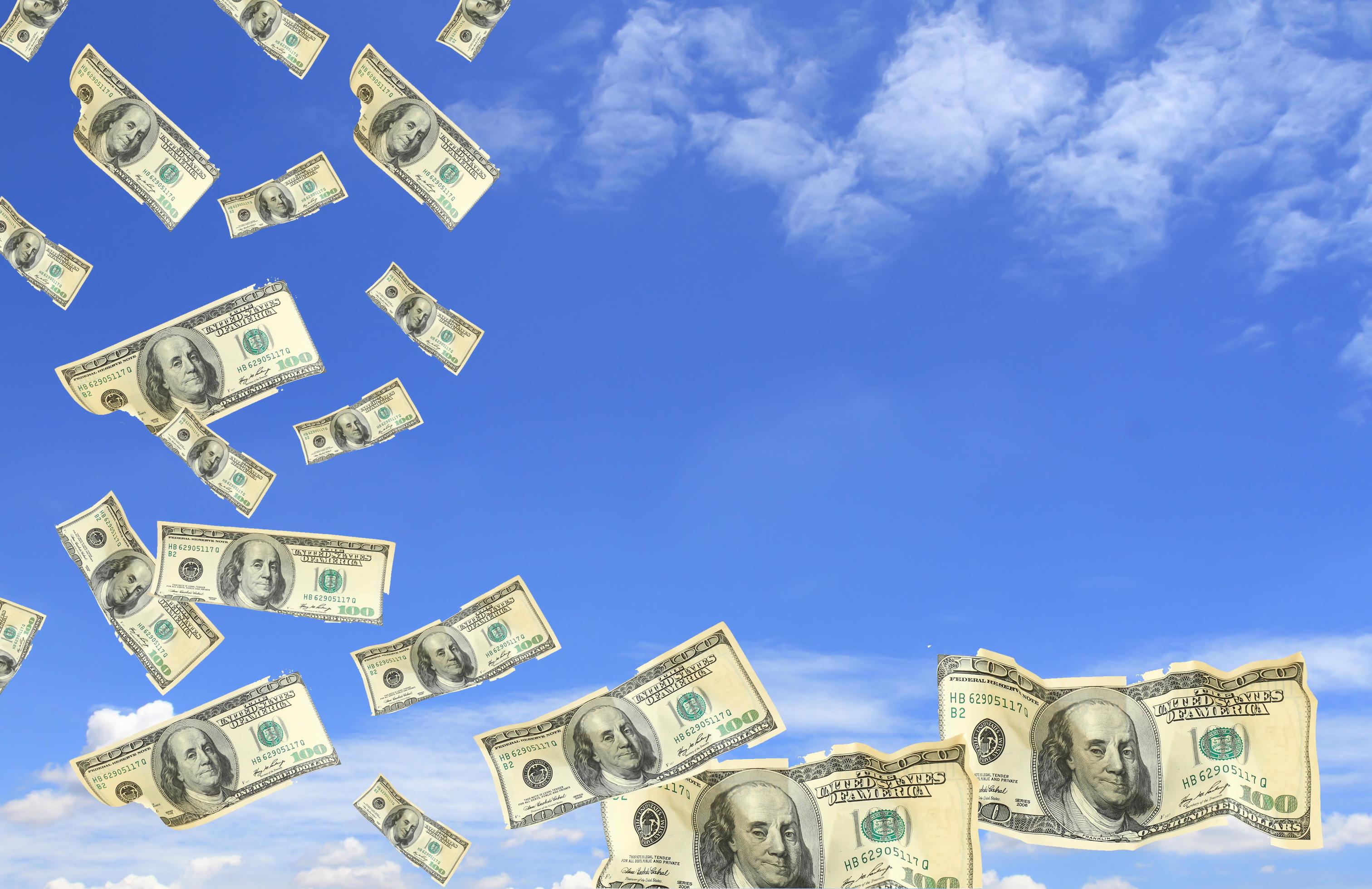 This Will Leave You Speechless: Money From The Sky! - iycnfle