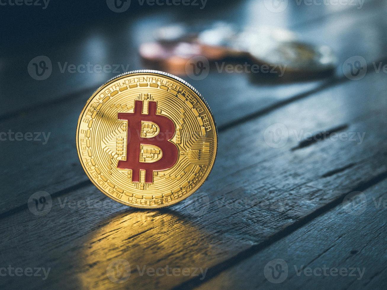 concepto financiero de negocios de monedas de bitcoin. foto