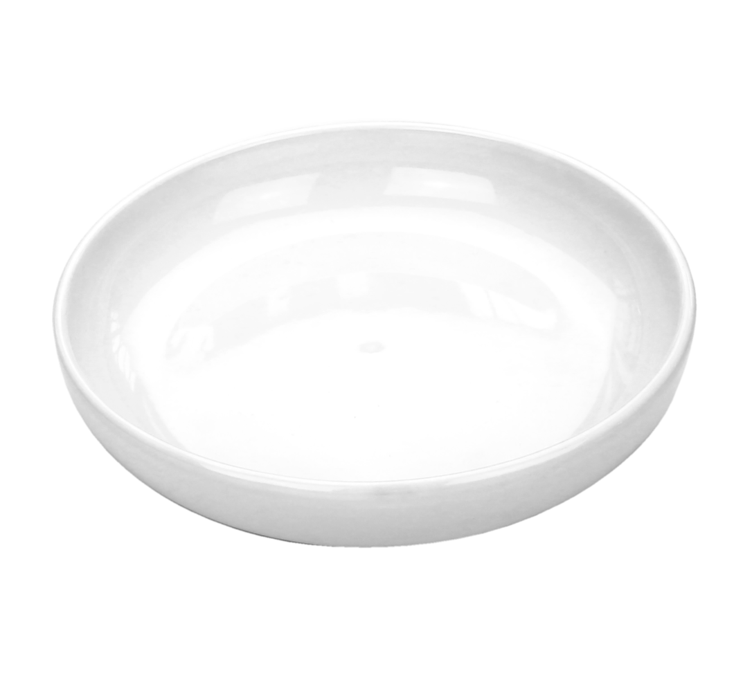 porcelaine vide, assiette en céramique sur fond transparent fichier png