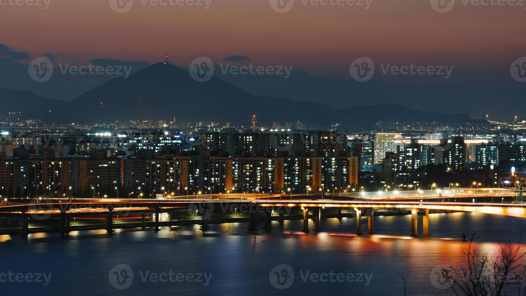 the night view of Seoul and the Han River photo