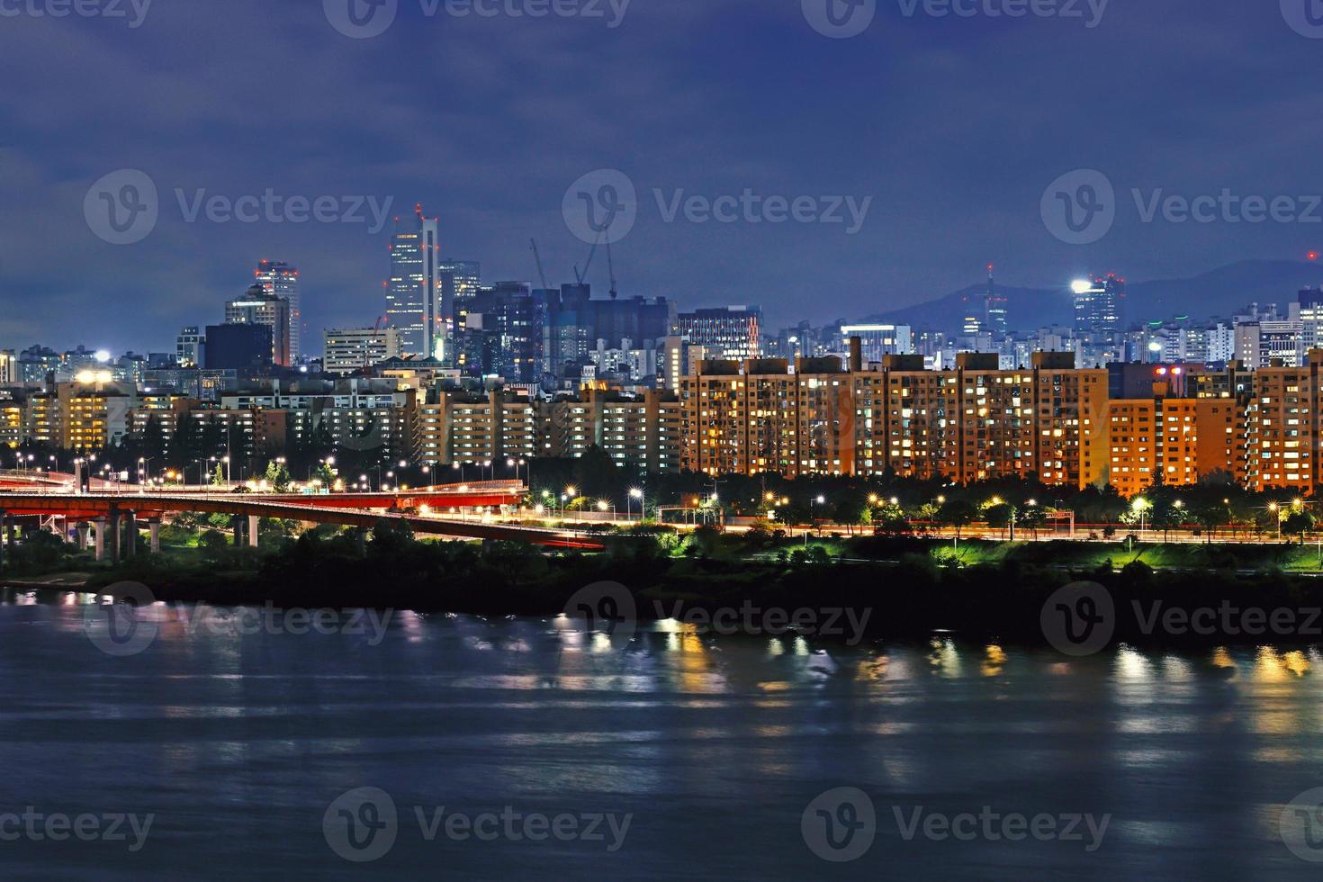 the night view of Seoul and the Han River photo