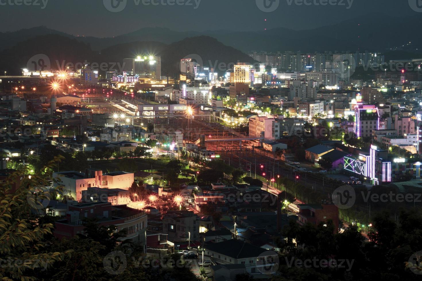 la vista nocturna de jeollanam-do, corea foto