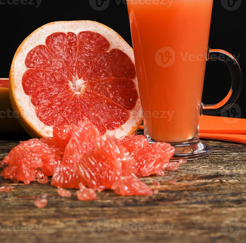 fresh grapefruit juice photo