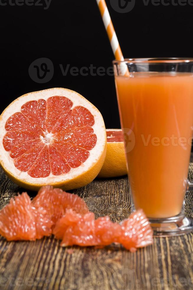 fresh grapefruit juice photo