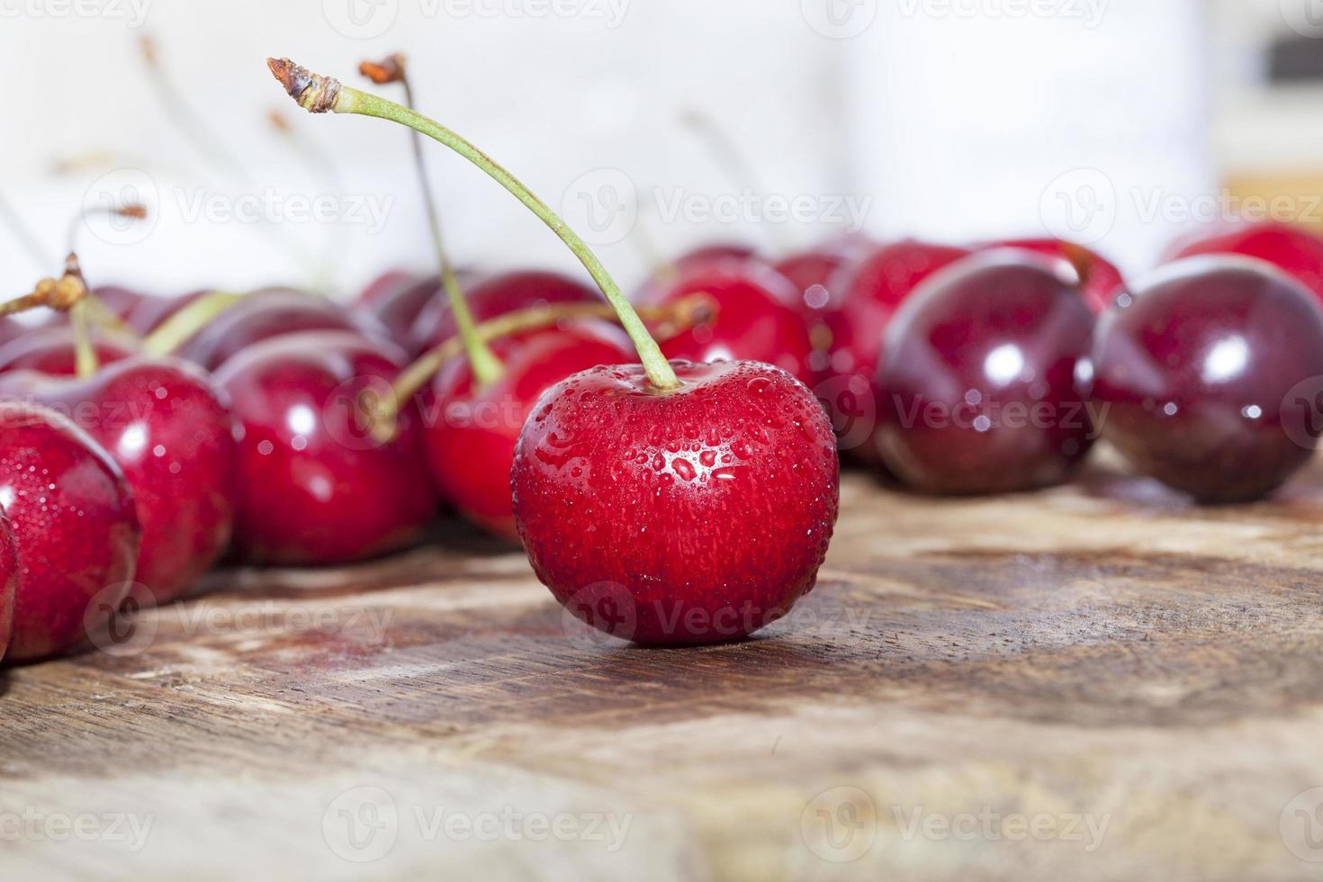 red cherry closeup photo