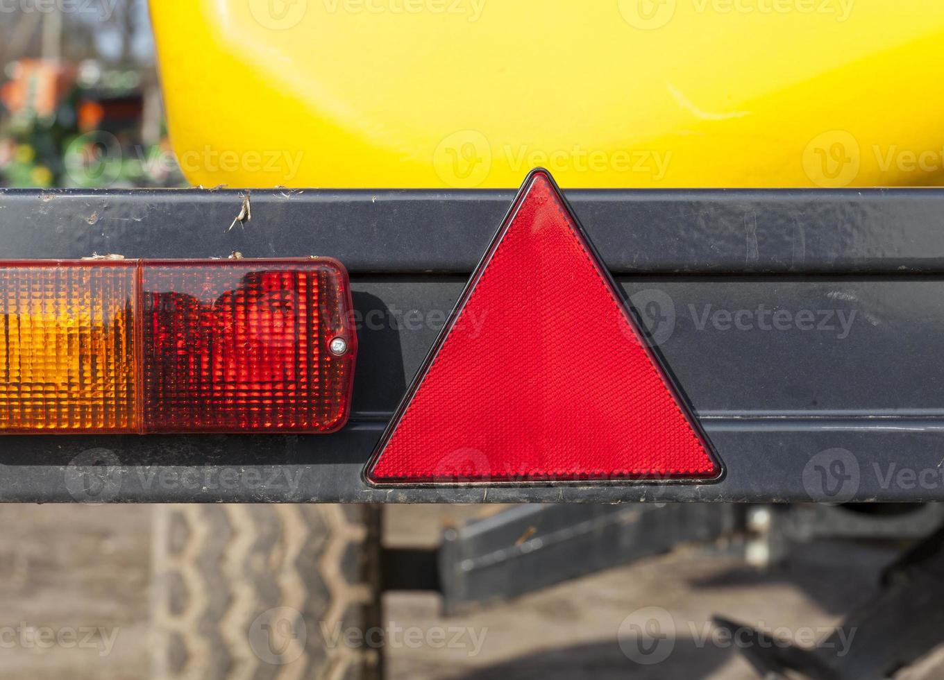 red reflector, close up photo