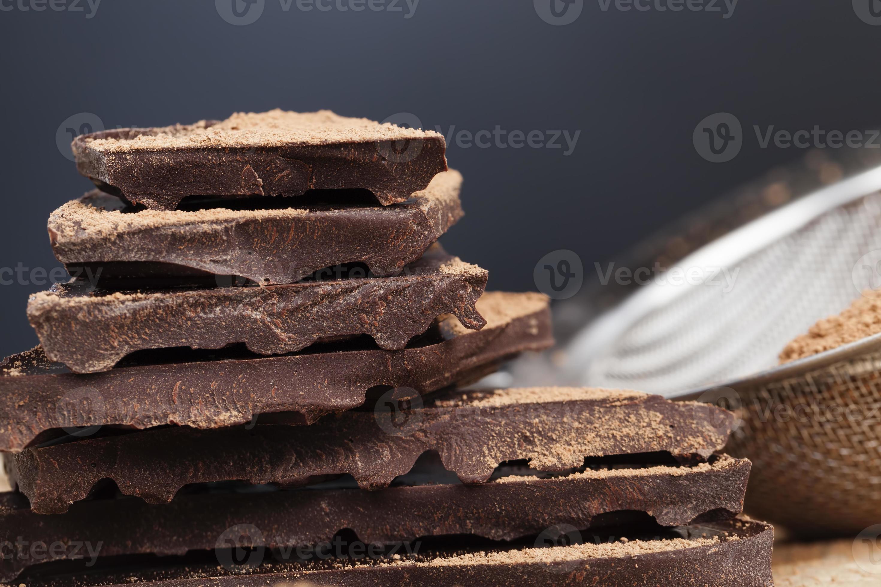 bitter chocolate broken into pieces, large pieces 9719658 Stock Photo