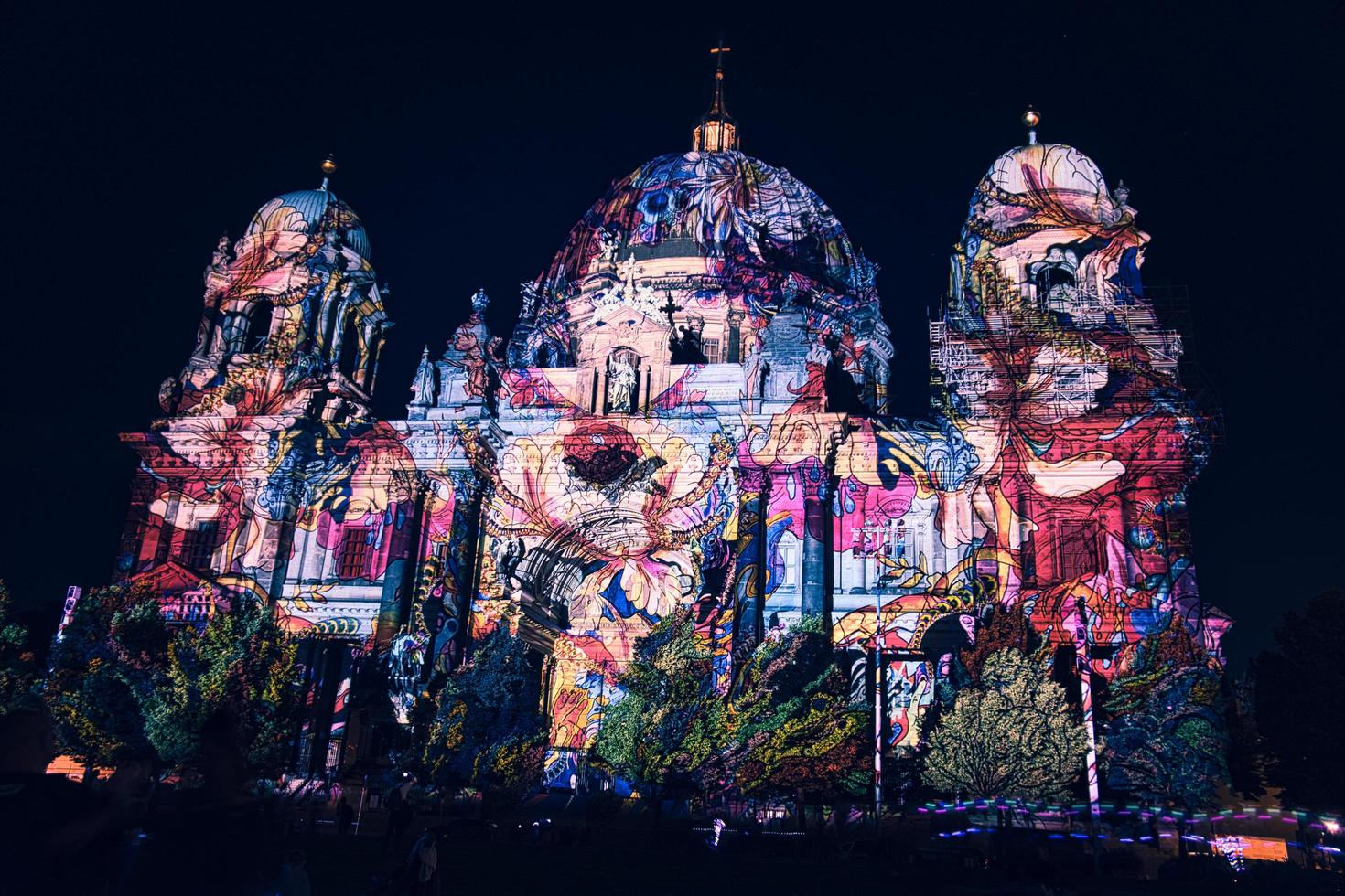 festival of lights 2021, here the Berlin Cathedral will be illuminated. An event of the extra class photo