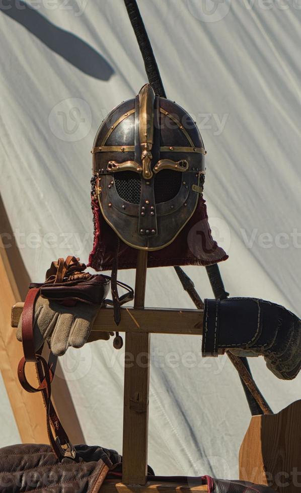 knight armor, helmets and accessories, everything that fans of medieval brands love photo