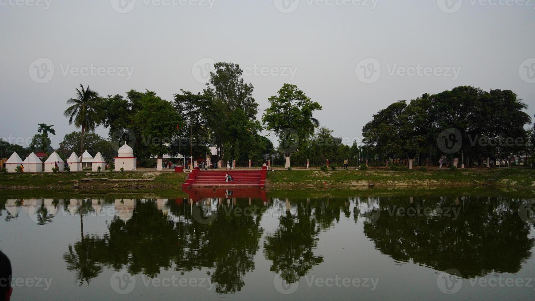 view of river and reflection shoot photo