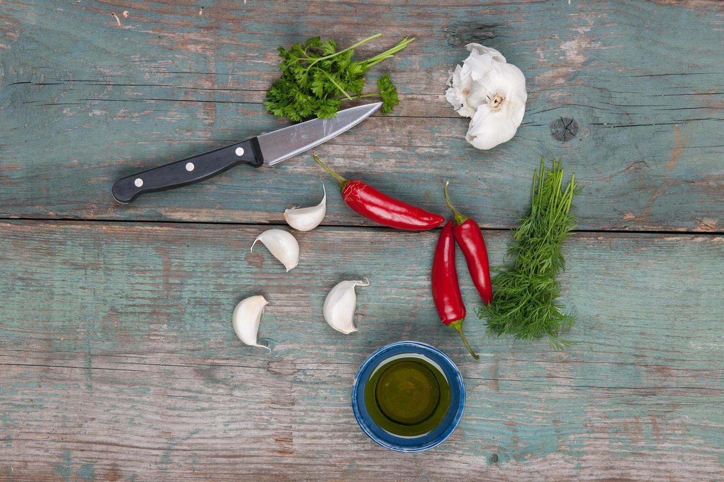 Peppers and garlic photo