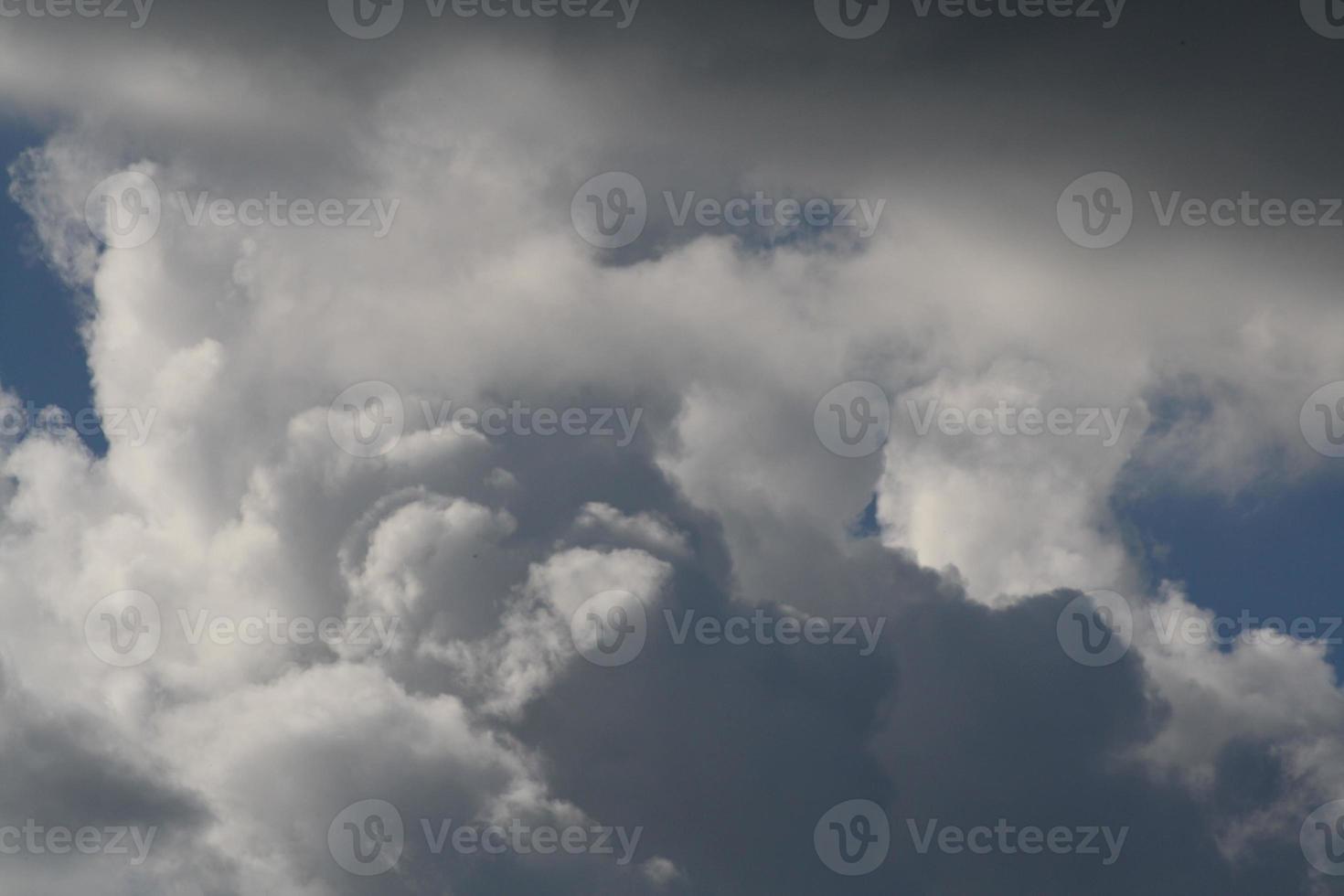 nubes en el cielo foto