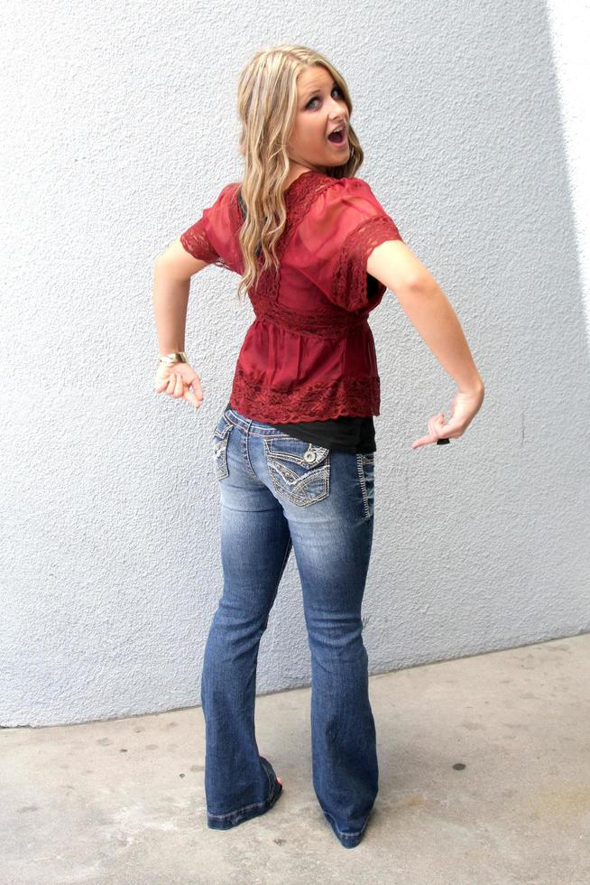 LOS ANGELES, AUG 1 - Savannah Outen during a casual photo shoot, wearing Wallflower Jeans at Midtown LA on August 1, 2011 in Los Angeles, CA