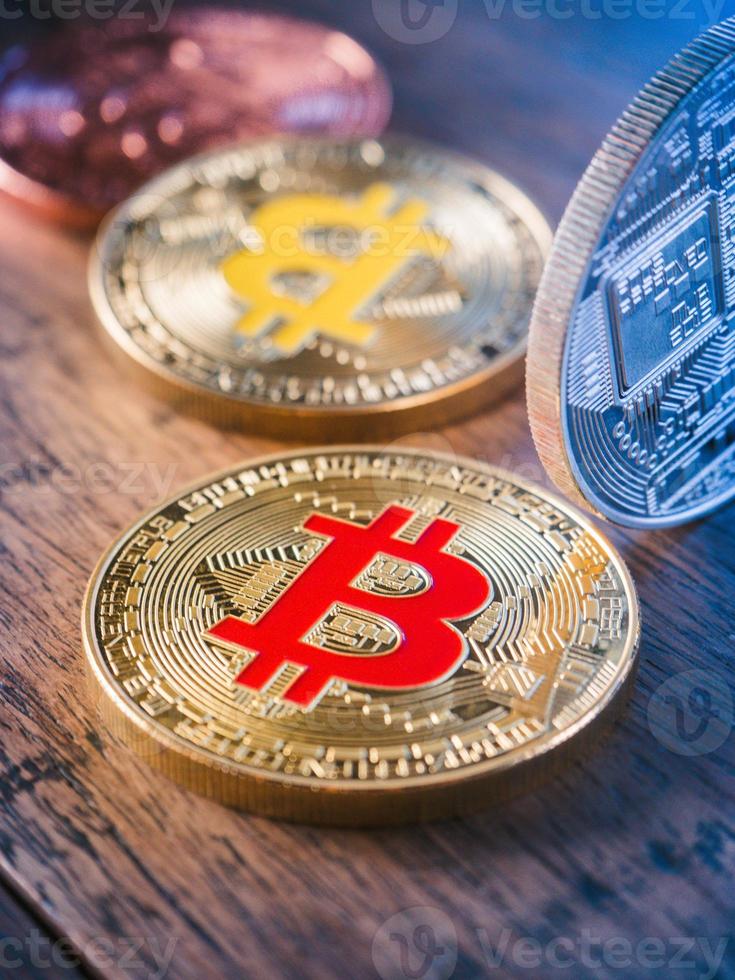 concepto financiero de negocios de monedas de bitcoin. foto