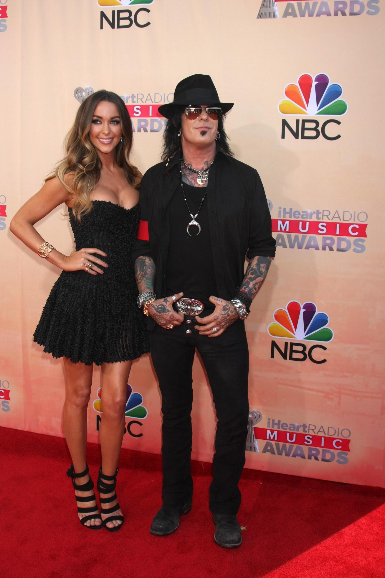 Slash  iHeart