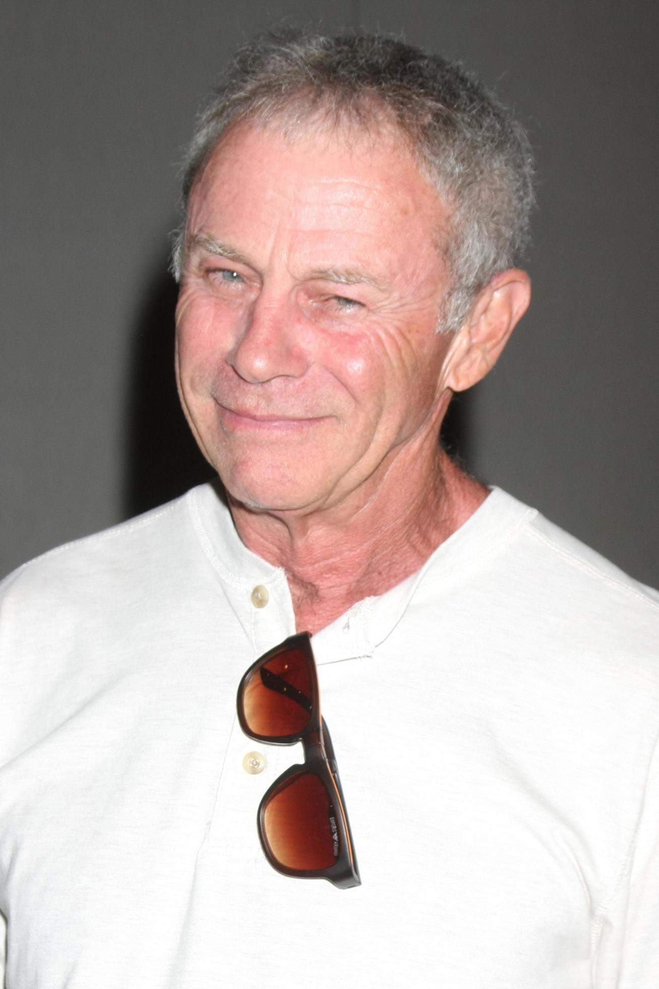 LOS ANGELES, AUG 15 Tristan Rogers at the The Young and The Restless