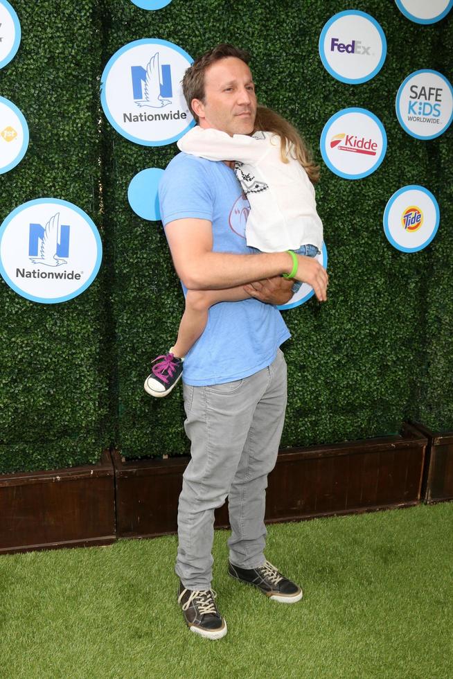 LOS ANGELES, APR 24 - Breckin Meyer, Clover Meyer at the Safe Kids Day at the Smashbox Studios on April 24, 2016 in Culver City, CA photo