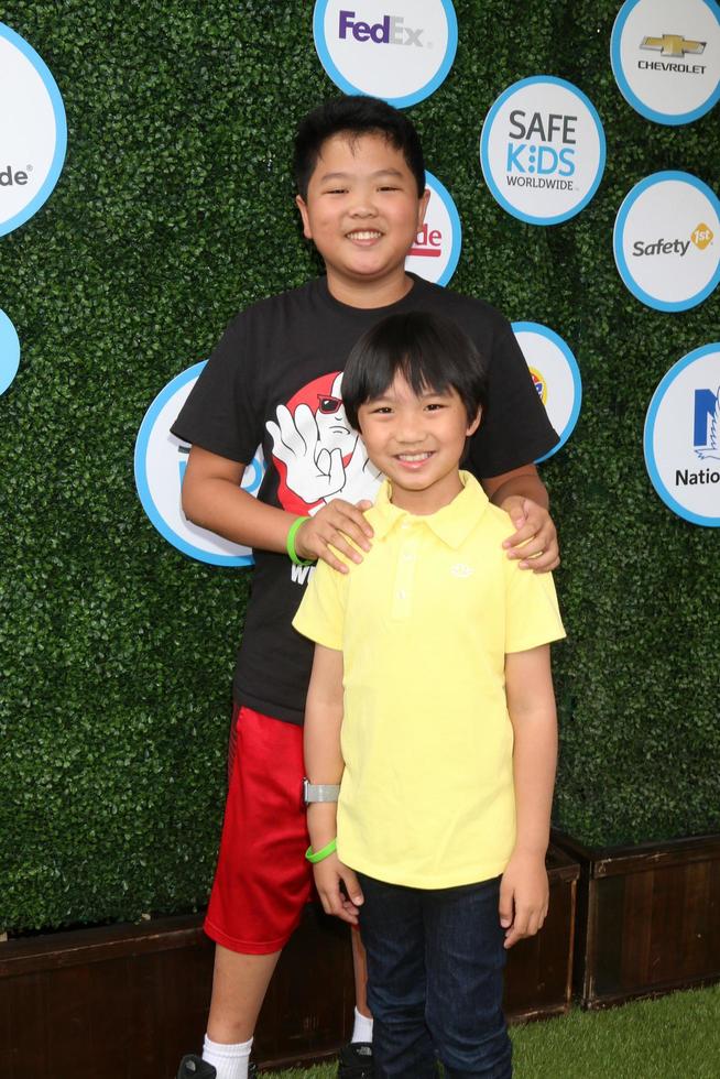 LOS ANGELES, APR 24 - Hudson Yang, Ian Chen at the Safe Kids Day at the Smashbox Studios on April 24, 2016 in Culver City, CA photo