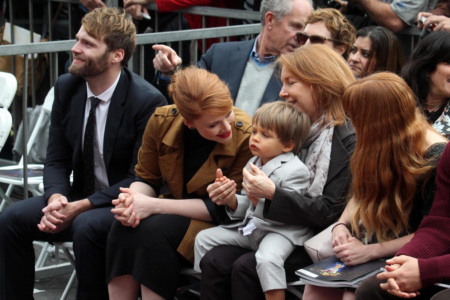 LOS ANGELES, DEC 10 - Seth Gabel, Bryce Dallas Howard, Theodore Gabel, Cheryl Howard at the Ron Howard Star on the Hollywood Walk of Fame at the Hollywood Blvd on December 10, 2015 in Los Angeles, CA photo