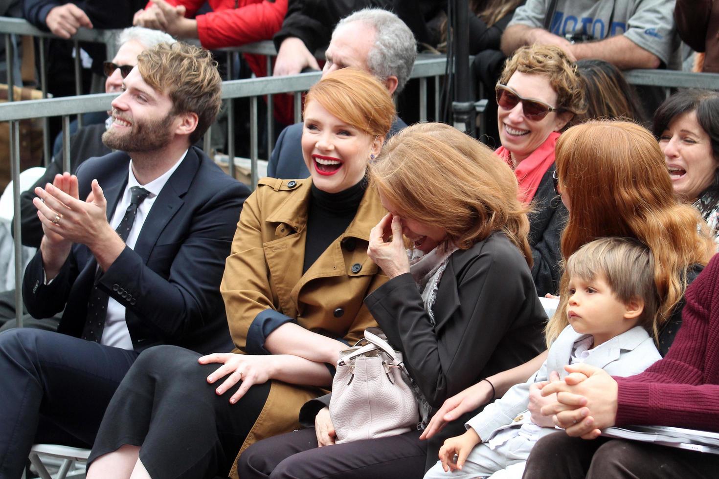 LOS ANGELES, DEC 10 - Seth Gabel, Bryce Dallas Howard, Theodore Gabel, Cheryl Howard at the Ron Howard Star on the Hollywood Walk of Fame at the Hollywood Blvd on December 10, 2015 in Los Angeles, CA photo