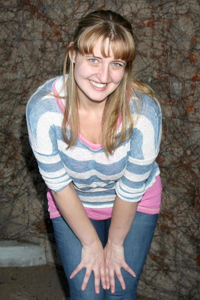 LOS ANGELES, DEC 7 - Roe Moore at the Photo Shoot at the Private Location on December 7, 2015 in Burbank, CA