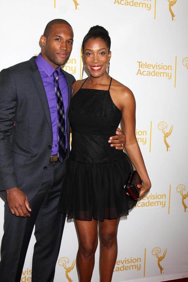 los angeles, 19 de junio - lawrence saint-victor, shay flake en la recepción de los nominados a los emmy diurnos de atas en el hotel de londres el 19 de junio de 2014 en west hollywood, ca foto