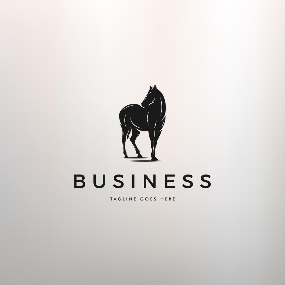 el logotipo de caballo simple y clásico está de pie vector