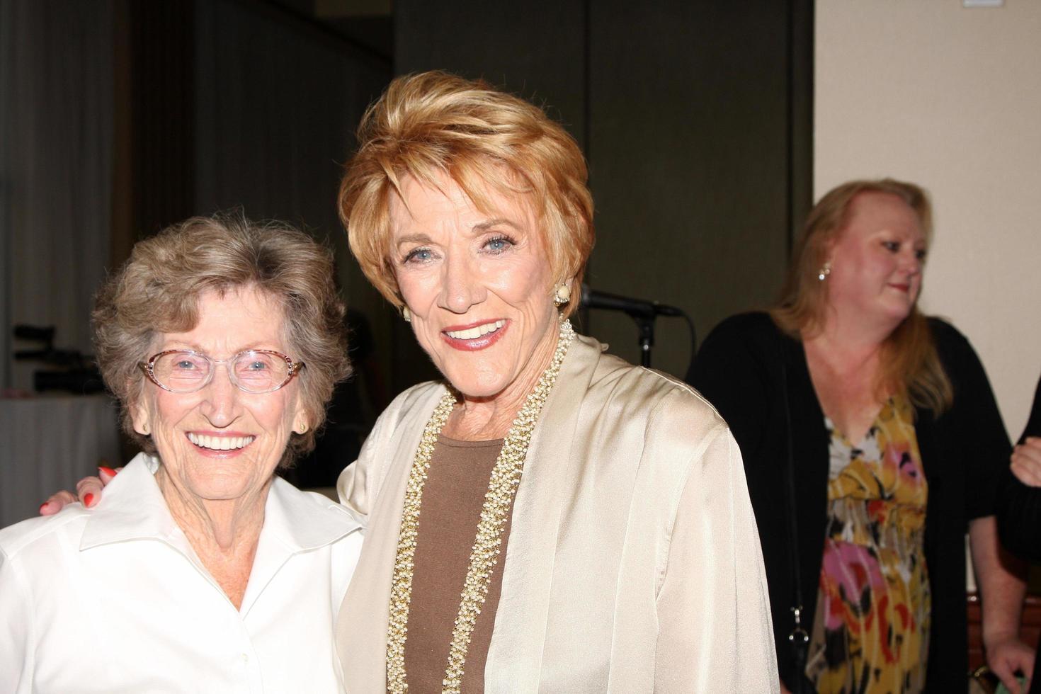 LOS ANGELES, AUG 26 - Jeanne Cooper, sister attending the Young and Restless Fan Dinner 2011 at the Universal Sheraton Hotel on August 26, 2011 in Los Angeles, CA photo