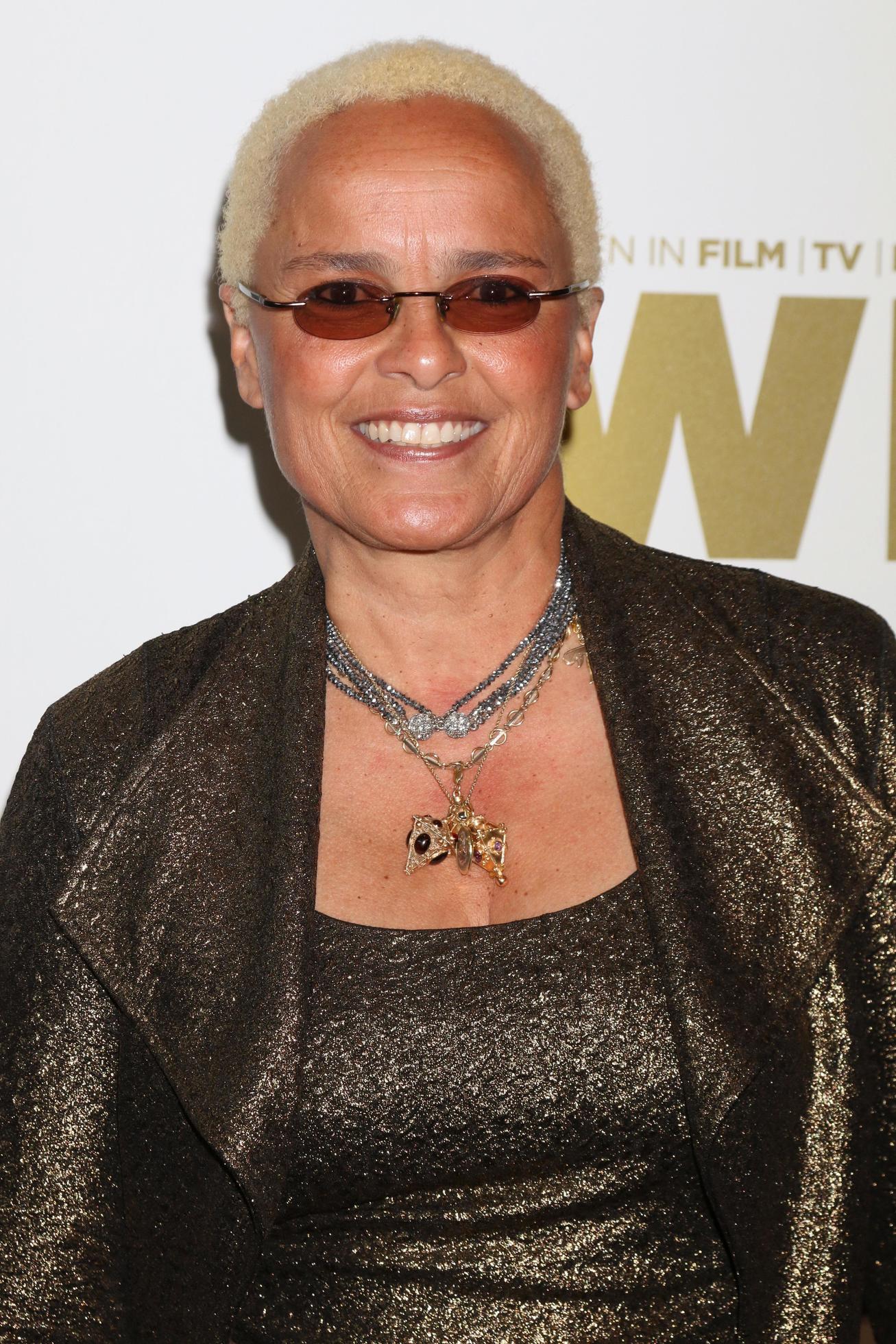 LOS ANGELES, JUN 15 Shari Belafonte at the Women In Film 2016 Crystal