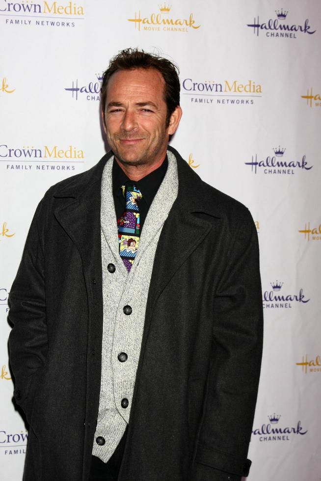 LOS ANGELES, JAN 4 - Luke Perry arrives at the Hallmark Channel 2013 Winter TCA Party at Huntington Library and Gardens on January 4, 2013 in San Marino, CA photo