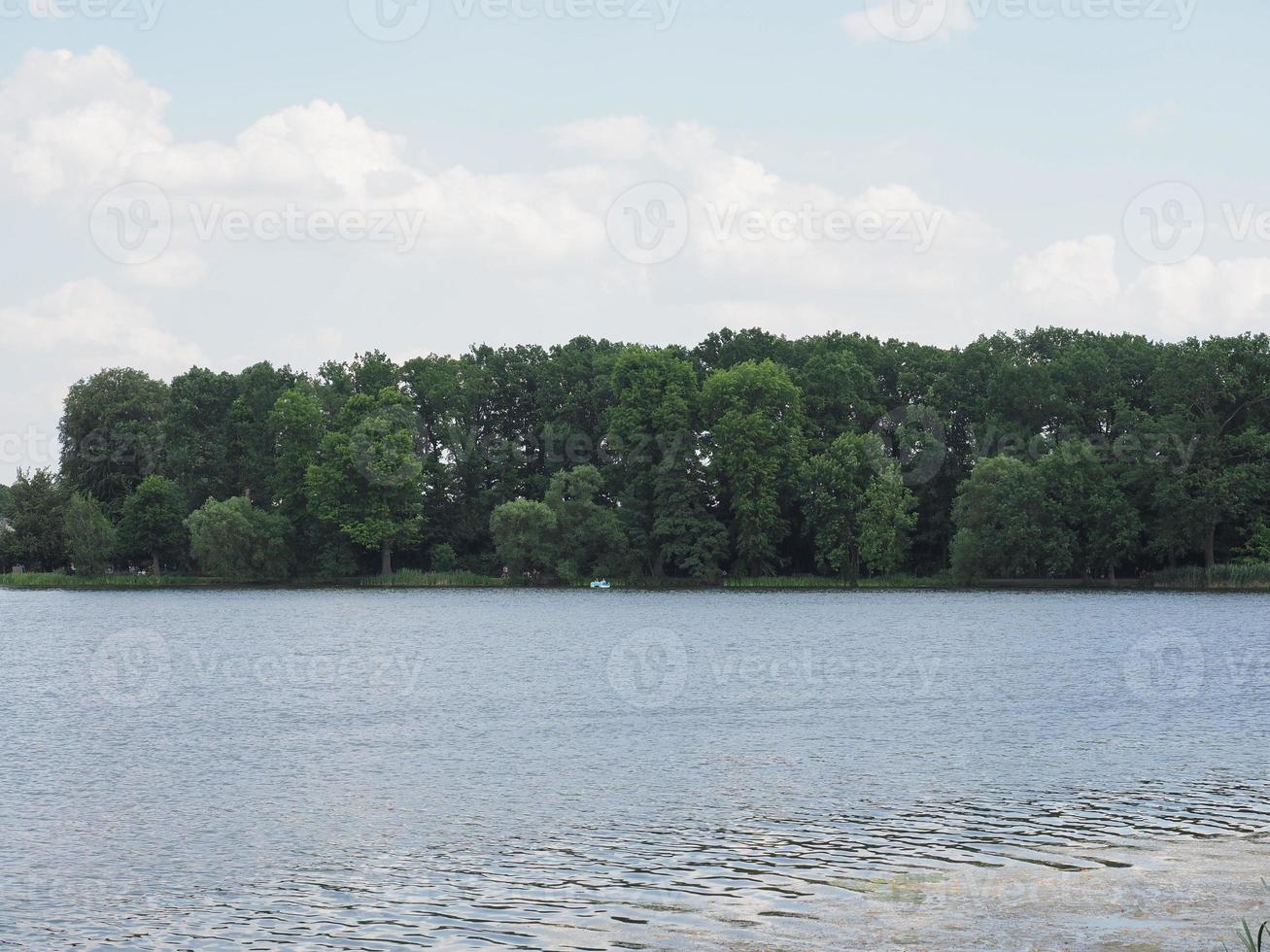 Kleiner Dutzendteich lake in Nuernberg photo