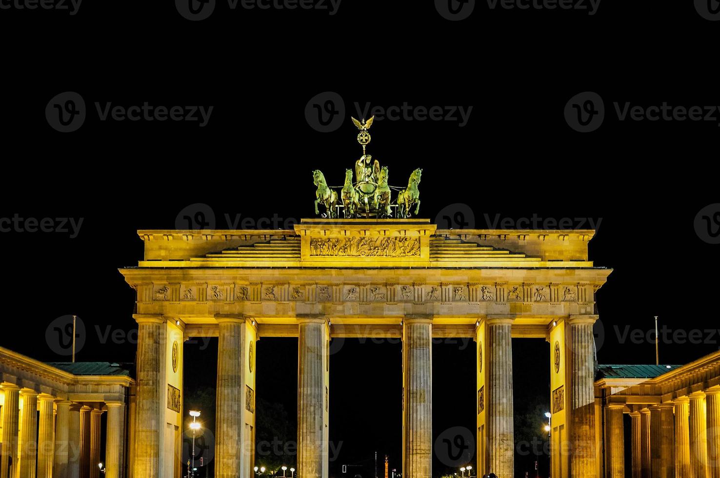 HDR Brandenburger Tor Brandenburg Gate in Berlin at night photo