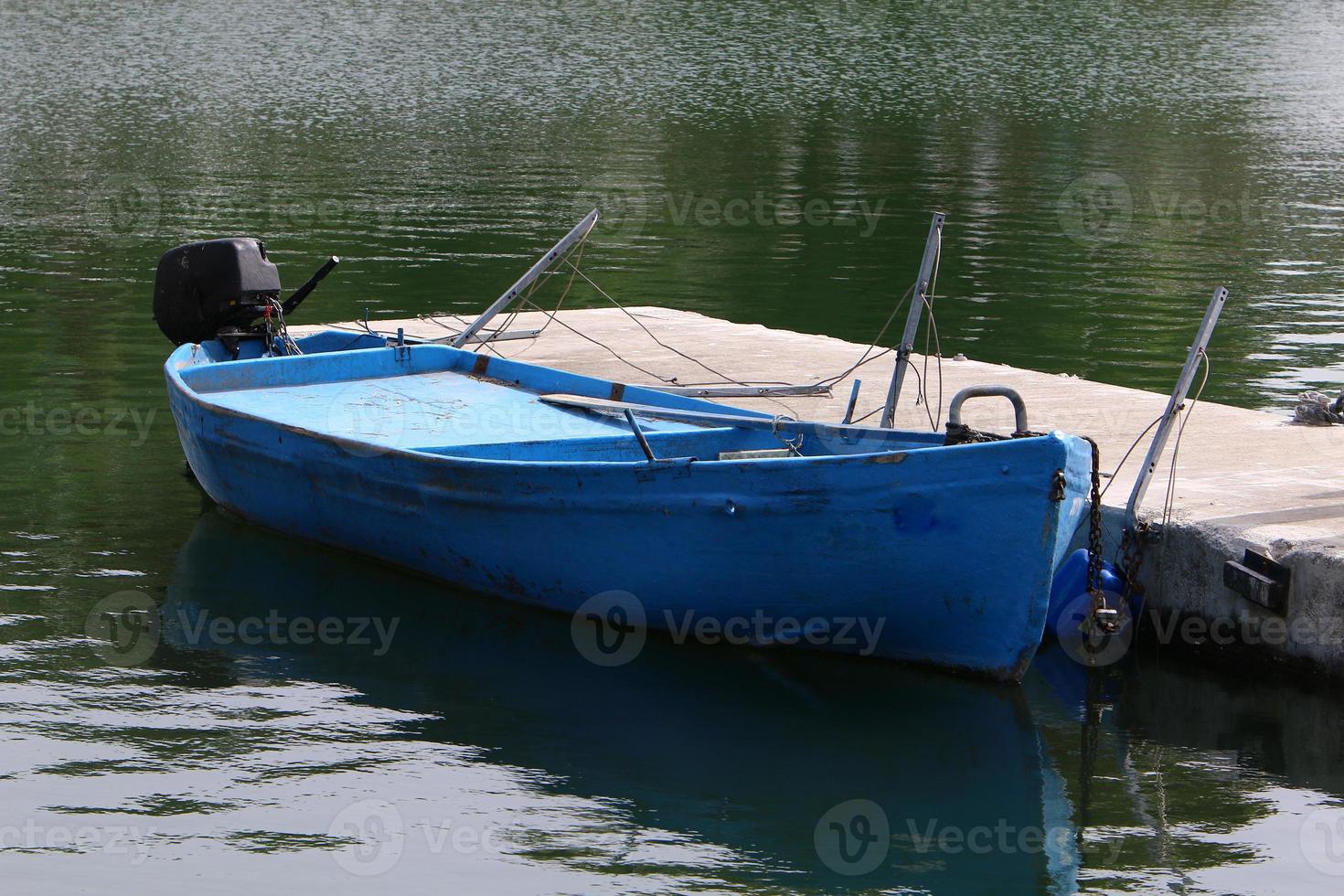 Sea berth for boats and yachts photo