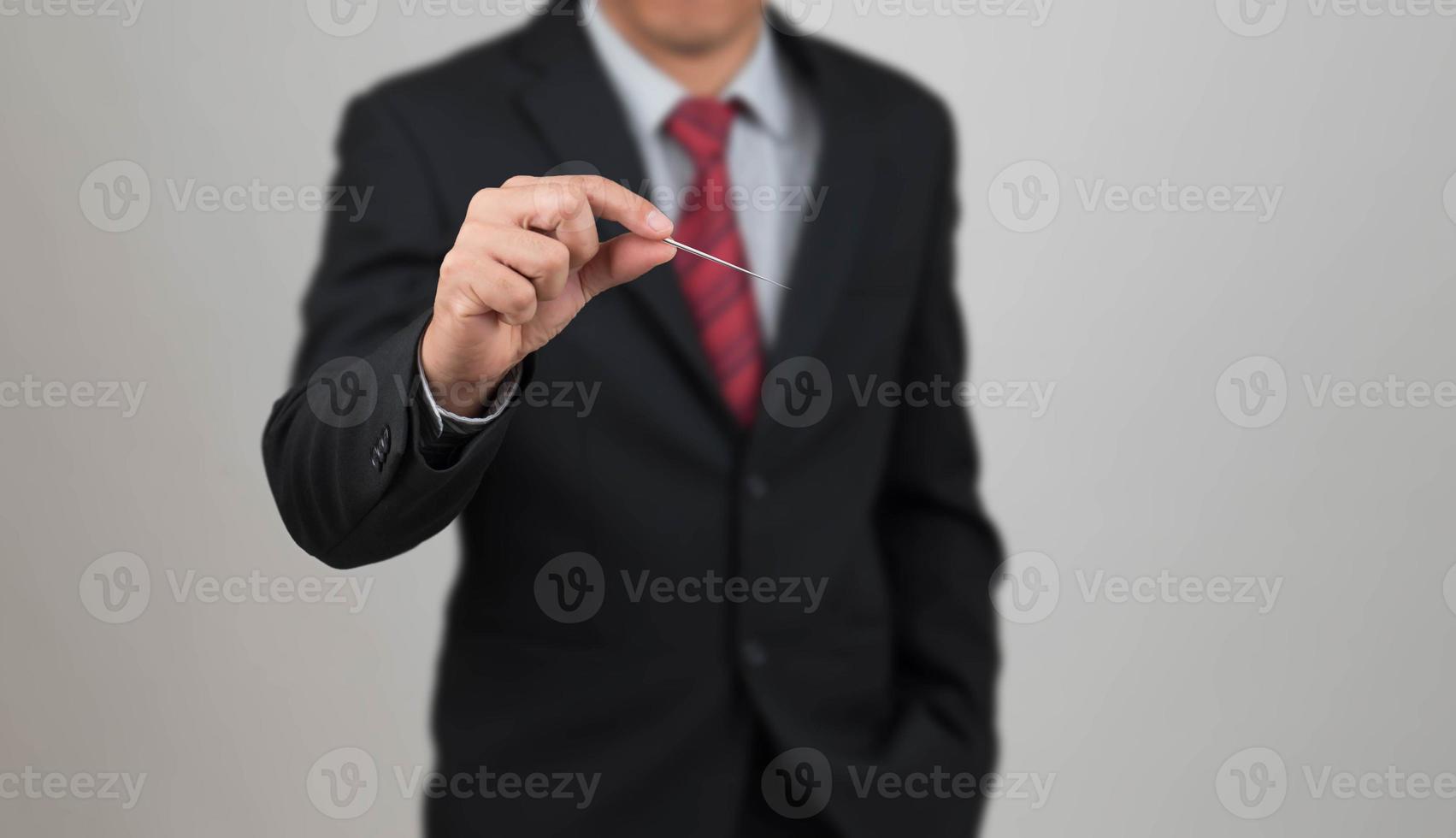 man hold needle photo