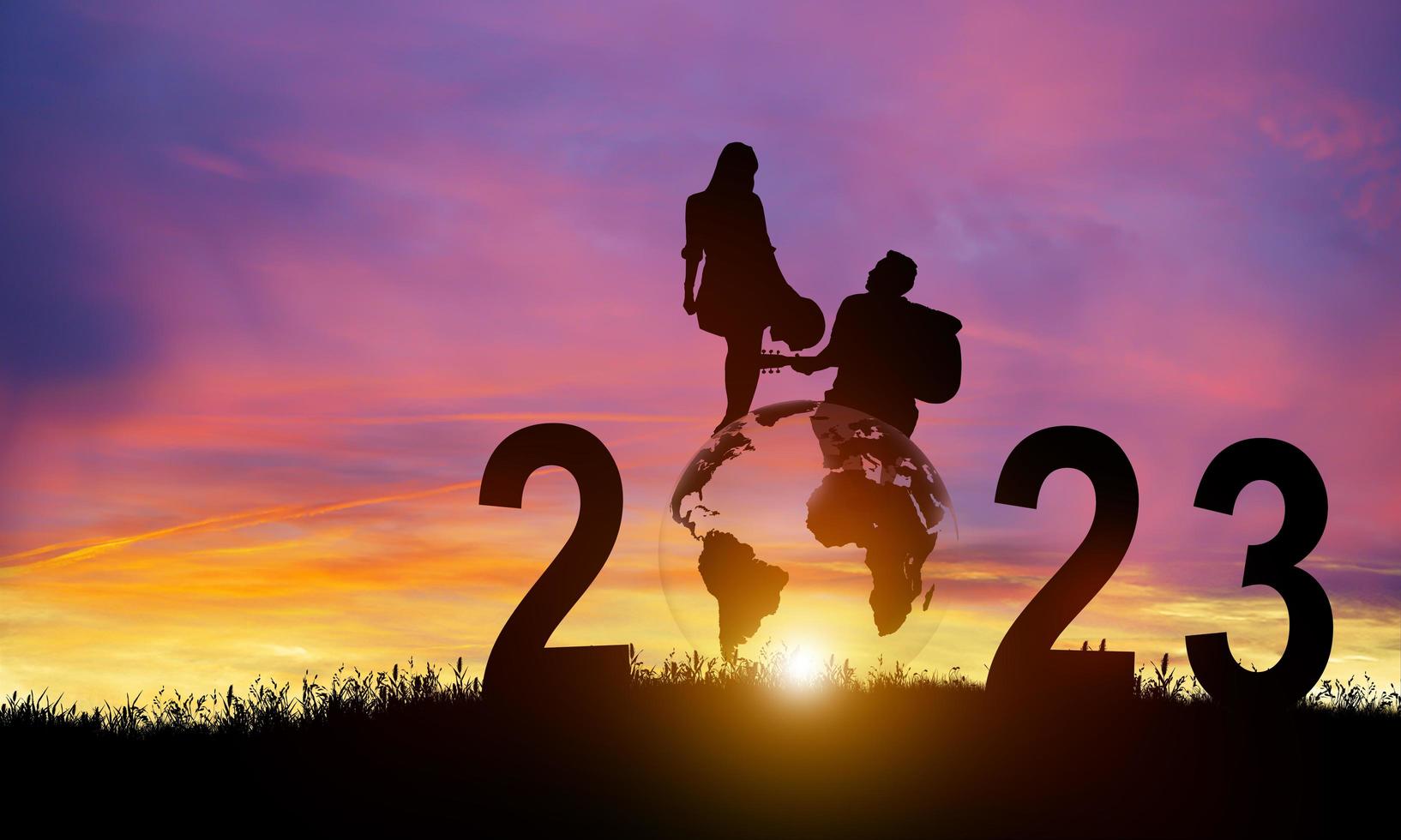 feliz año nuevo 2023 en silueta para pareja o pareja foto