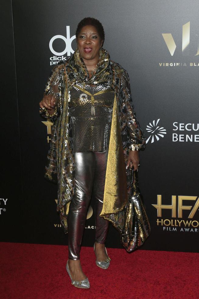 LOS ANGELES, NOV 6 - Loretta Devine at the 20th Annual Hollywood Film Awards at Beverly Hilton Hotel on November 6, 2016 in Beverly Hills, CA photo