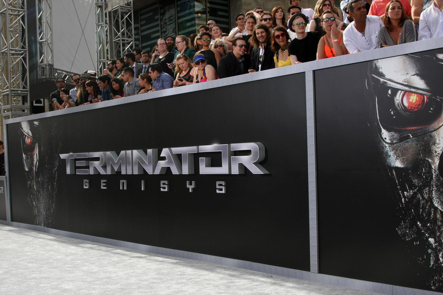 LOS ANGELES, JUN 28 - Atmosphere at the Terminator Genisys Los Angeles Premiere at the Dolby Theater on June 28, 2015 in Los Angeles, CA photo