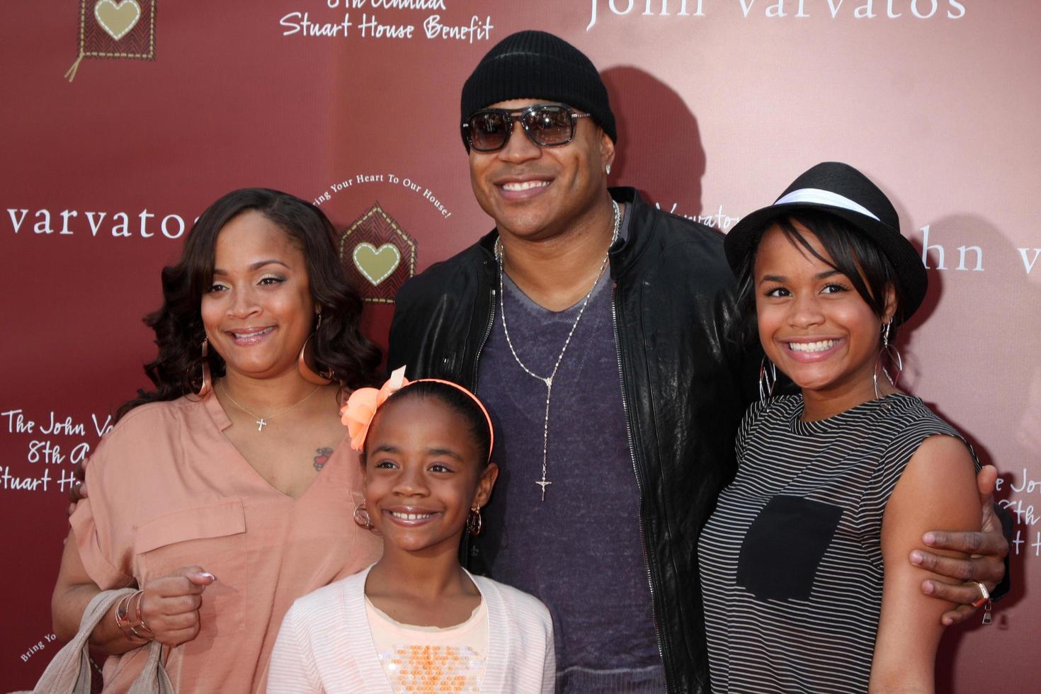 LOS ANGELES, MAR 13 - LL Cool J arriving at the John Varvatos 8th Annual Stuart House Benefit at John Varvaots Store on March 13, 2011 in Los Angeles, CA photo