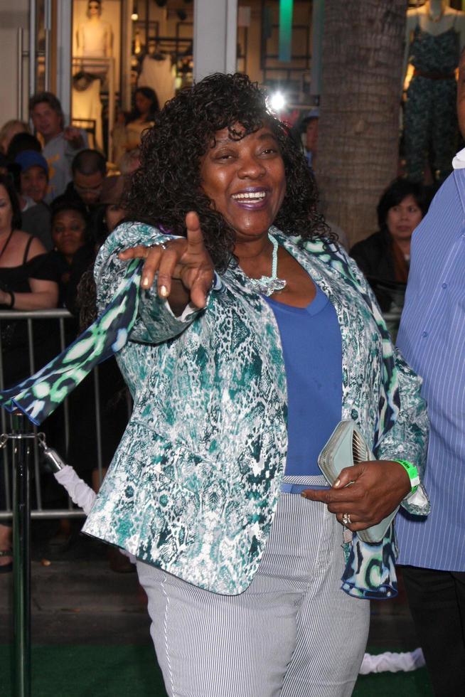 LOS ANGELES, SEPT 23 - Loretta Devine arriving at the Variety s Power of Women Luncheon at Beverly Wilshire Hotel on September 23, 2011 in Beverly Hills, CA photo