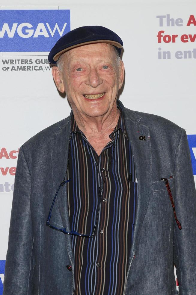 LOS ANGELES, JUN 12 - Alan Mandell at the The Actors Fund s 20th Annual Tony Awards Viewing Party at the Beverly Hilton Hotel on June 12, 2016 in Beverly Hills, CA photo