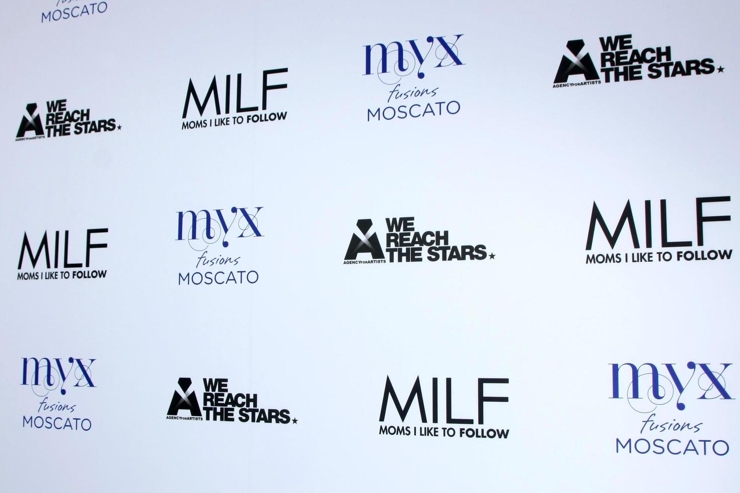 LOS ANGELES, FEB 6 - Atmosphere at the MILF Moms I like To Follow Celebration Of Entertainment at a SLS Hotel on February 6, 2015 in Beverly Hills, CA photo