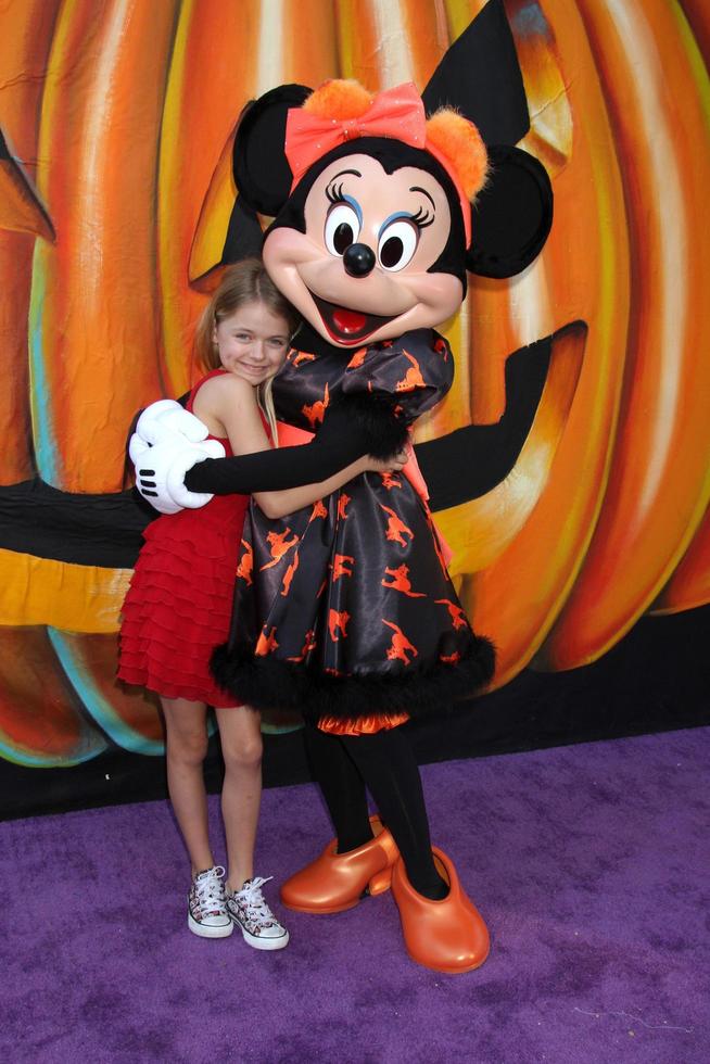 LOS ANGELES, OCT 1 -  Kylie Rogers, Minnie Mouse at the VIP Disney Halloween Event at Disney Consumer Product Pop Up Store on October 1, 2014 in Glendale, CA photo