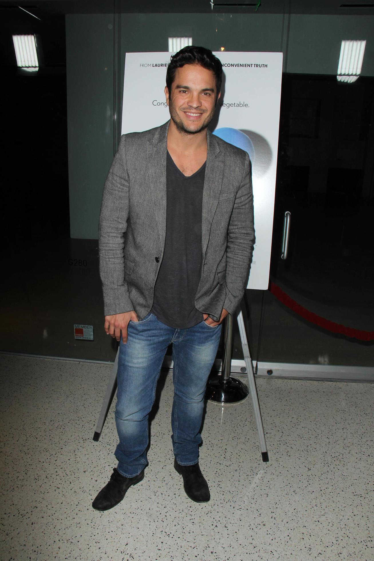 LOS ANGELES, MAY 8 - Kuno Becker at the Fed Up Premiere at Pacific