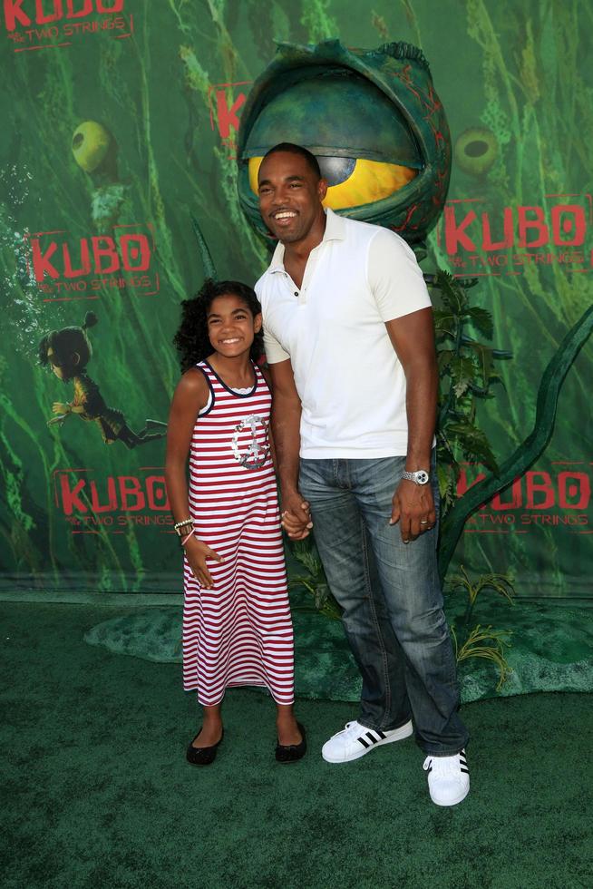 LOS ANGELES, AUG 14 -  daughter, Jason George at the Kubo and the Two Strings Premiere at the AMC Universal Citywalk on August 14, 2016 in Universal City, CA photo