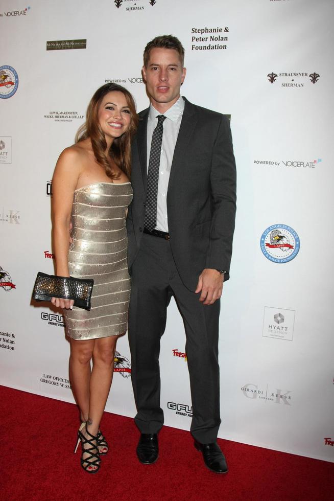 LOS ANGELES, OCT 17 -  Chrishell Stause, Justin Hartley at the LAPD Eagle and Badge Foundation Gala at the Century Plaza Hotel on October 17, 2015 in Century City, CA photo