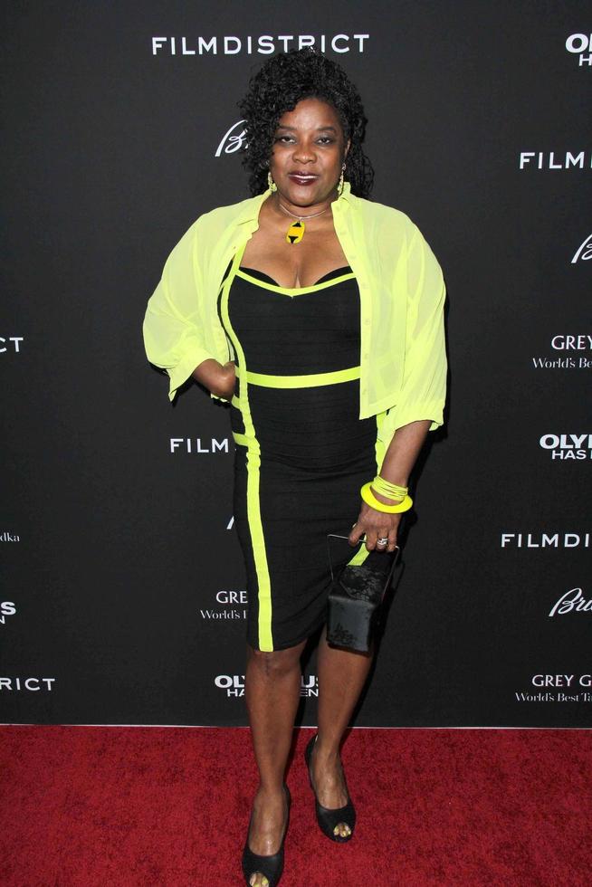 LOS ANGELES, MAR 18 - Loretta Devine arrives at Olympus Has Fallen Los Angeles Premiere at the ArcLight Hollywood Theaters on March 18, 2013 in Los Angeles, CA photo